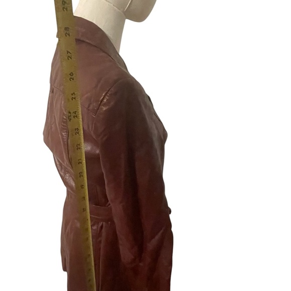 Etienne Aigner Button Down Red Belted Leather Jacket Women's Size 8 - Picture 13 of 16